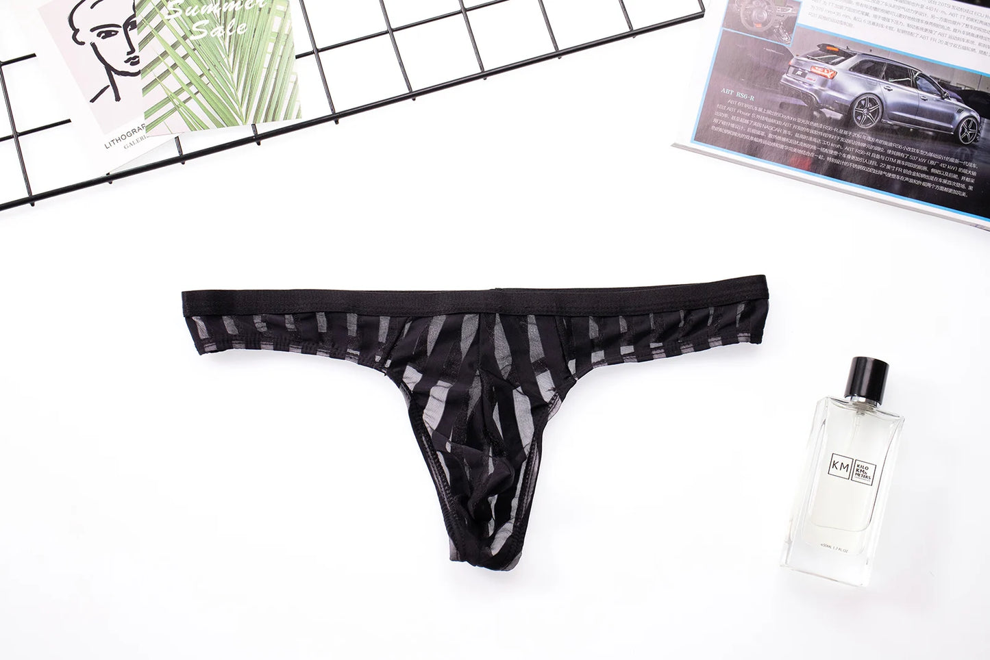 String sexy en maille transparente pour homme – avec poche anatomique, motif rayé, lingerie fine et audacieuse