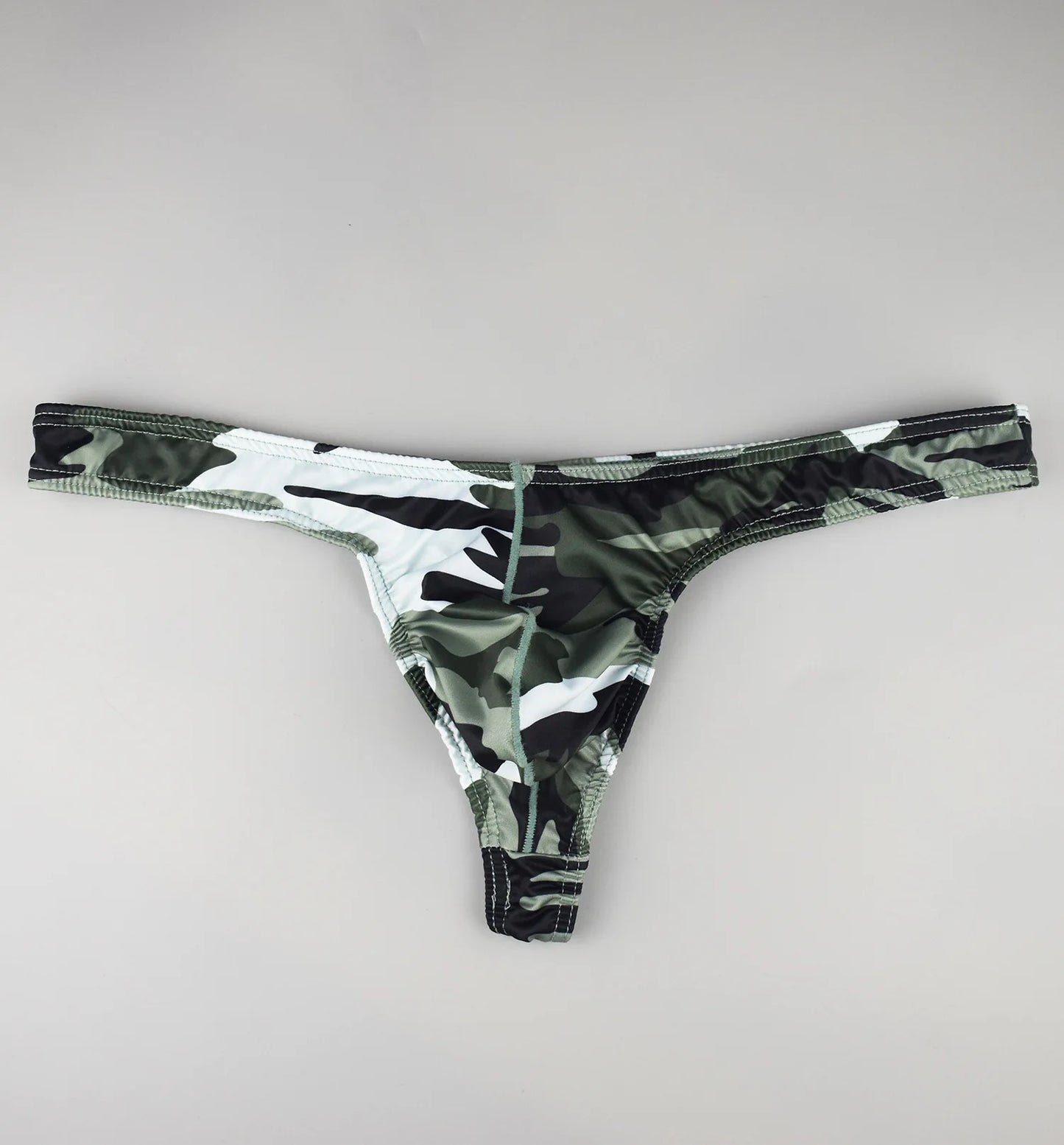Slip tanga homme taille basse à imprimé camouflage 3D, poche enveloppante, tissu soyeux, respirant et confortable pour un usage quotidien ou les occasions spéciales